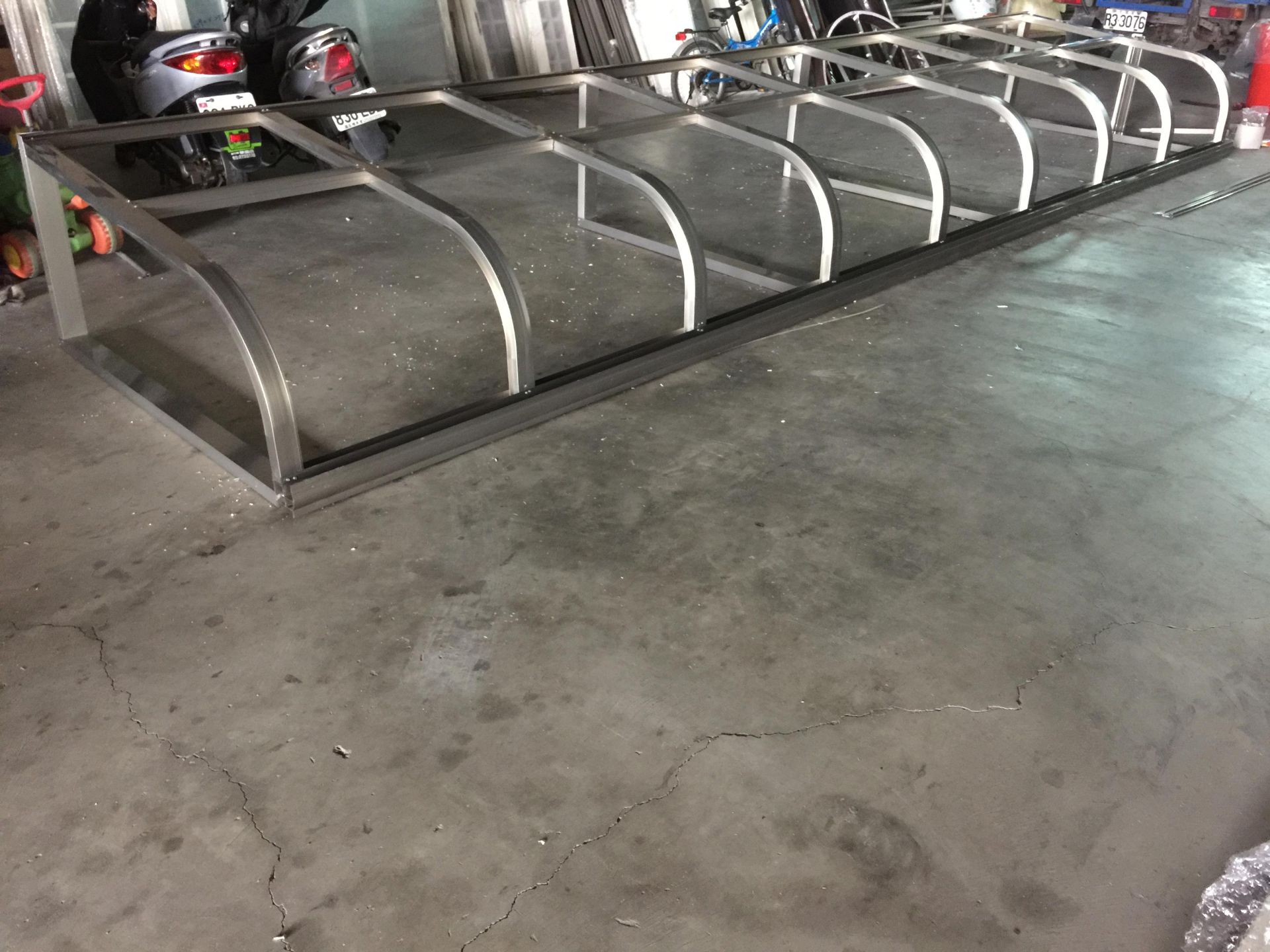 各式各樣的採光罩免費現場估價